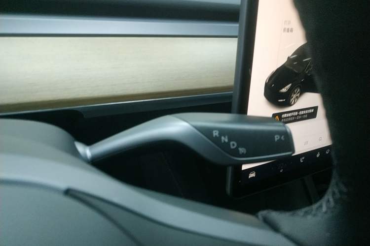 Used Tesla Model Y 2021 Standard Range Rear-Wheel Drive Version
