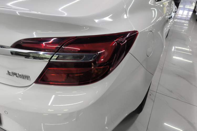 Used Buick Regal 2015 1.6T Elite Tech Model
