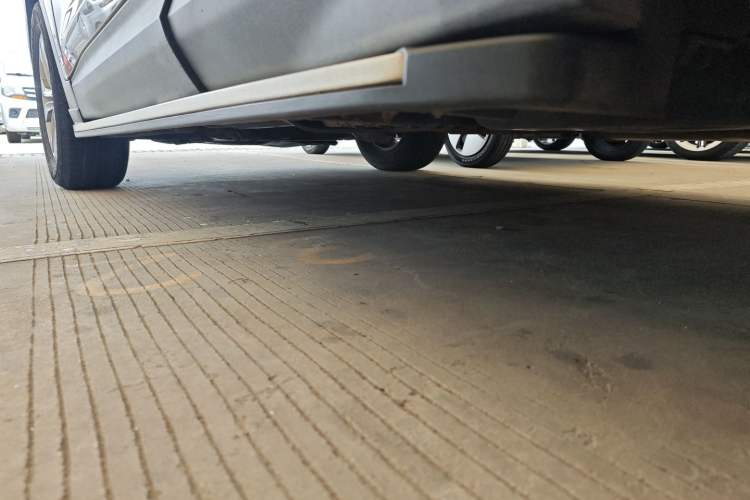 Used Hyundai Santa Fe 2015 2.0T Automatic All-Wheel Drive Smart Version 5 Seats