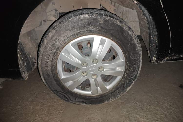 Used FORTHING Lingzhi 2022 M5L 1.6L Utility Model 7 Seats