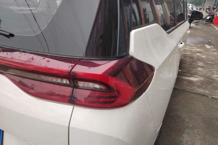 Used GAC Trumpchi M6 2019 270T DCT Luxury Edition (7-seater) China VI