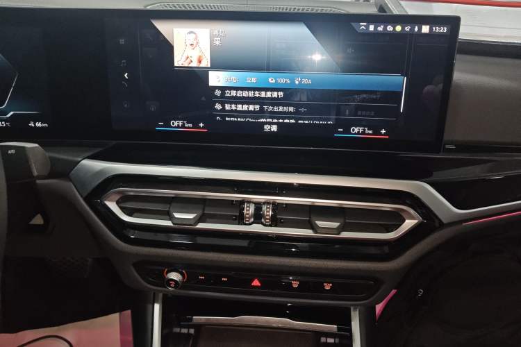 Used BMW i3 2022 eDrive 35 L
