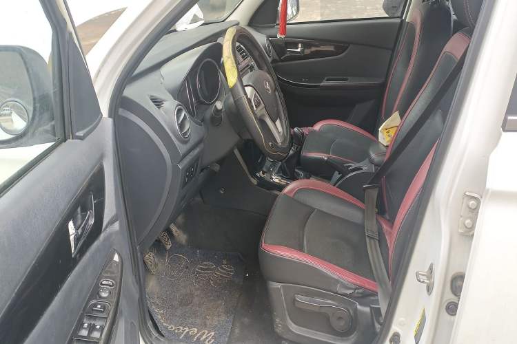 Used HYOSOW S3 2014 1.5L Comfort Version China IV Emission Standard