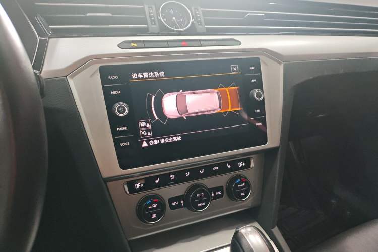 Used Volkswagen Variant 2018 380TSI Two-Wheel Drive Comfort Edition
