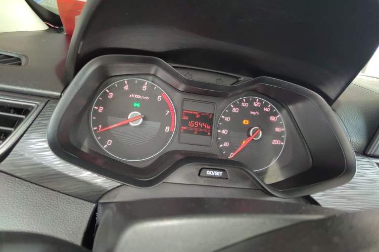 Used Baojun 310W 2017 1.2L Manual Value Edition China V