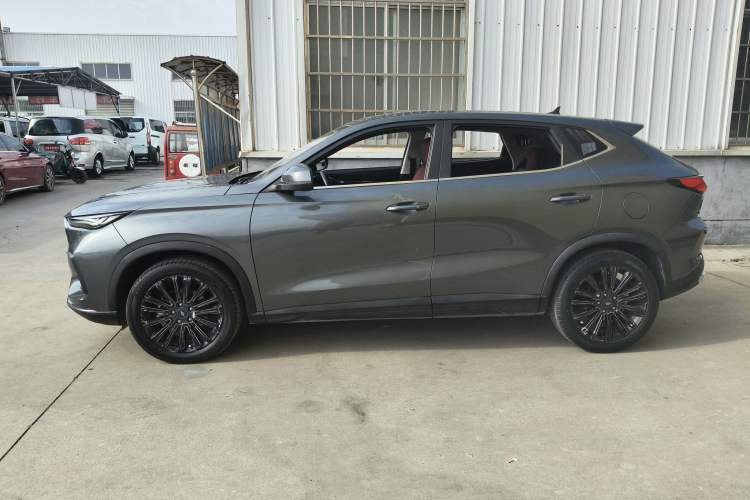 Used Oshan X5 2021 Revised Version 1.5T DCT Luxury Edition
