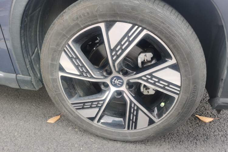 Used BYD Song Pro New Energy 2023 Champion Edition DM-i 110KM Excellence Model
