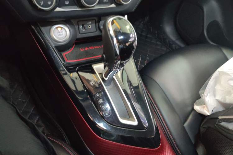 Used Nissan Lannia 2016 1.6L CVT Smart Cool Edition
