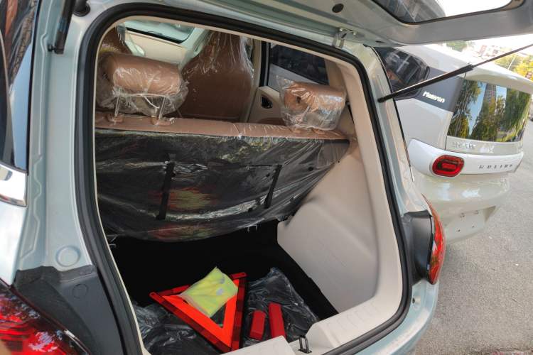 Used Wuling Bingo 2025 333 km Lingxi Connected Version
