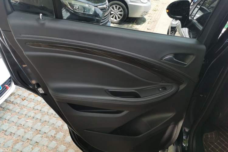 Used Buick Envision 2020 20T Two-Wheel Drive Leading Version
