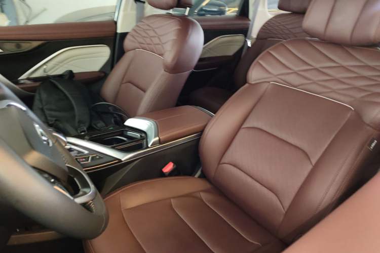 Used Geely Auto Jiajie 2022 1.8TD DCT Platinum Luxury Edition
