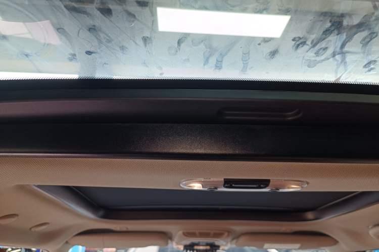 Used  MINI 2022 Updated 2.0T COOPER S Classic Edition Five-Door Version
