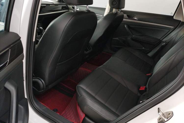 Used Volkswagen Lavida 2021 1.5L Automatic Comfort Edition
