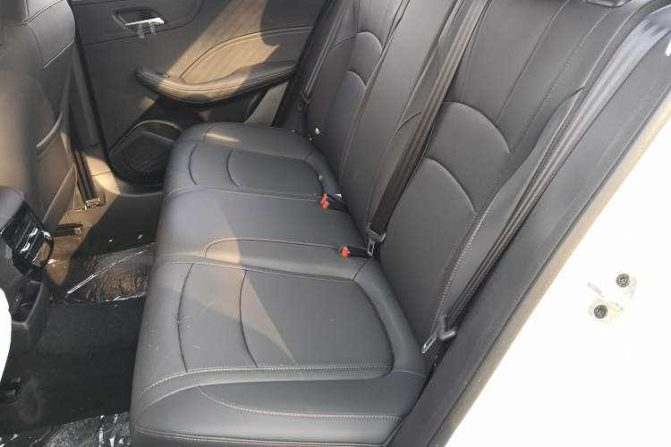 Used Roewe i5 2023 1.5L CVT Luxury Edition
