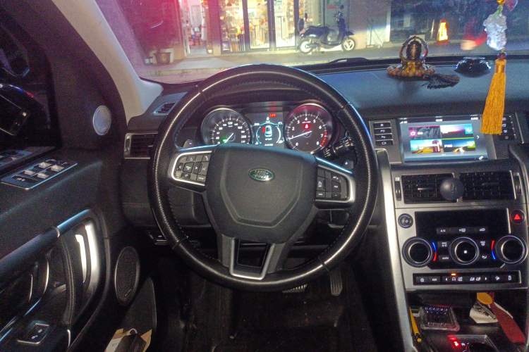 Used Land Rover Discovery Sport 2019 240 PS SE Dynamic Version China V Standard