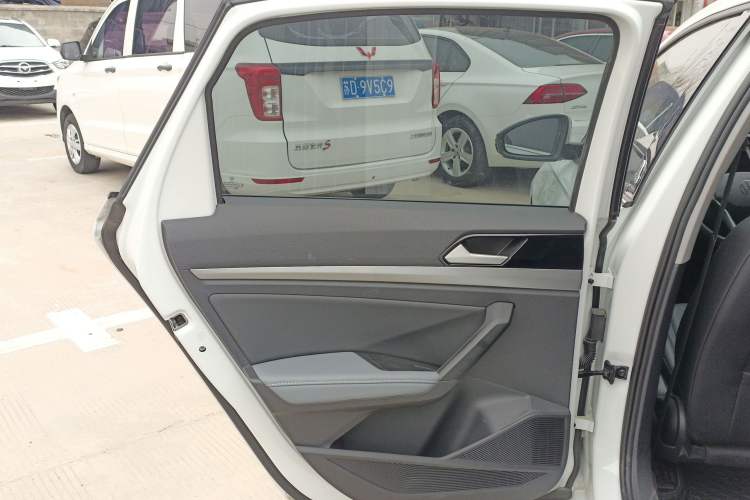 Used Volkswagen Lavida 2023 Revised Version 1.5L Automatic Starry Sky Edition – 5 Million Units
