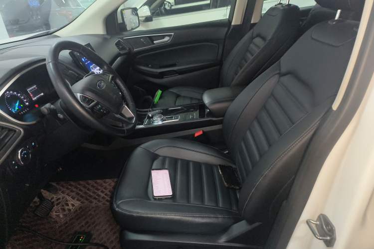 Used Ford Edge 2020 EcoBoost 245 Two-Wheel-Drive Platinum Edition 7-Seater