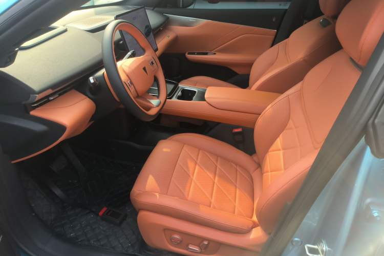 Used  S05 2024 510 Ultra Pure Electric Version