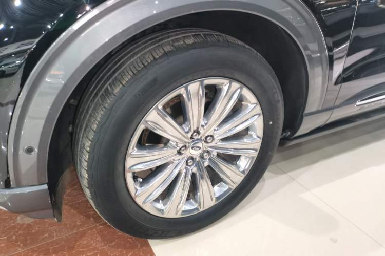 Used Ford Explorer 2020 EcoBoost 285 4x4 Titanium Edition 6 Seats