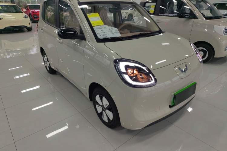 Used Wuling Hongguang MINIEV 2025 Four-Door Version Advanced Edition
