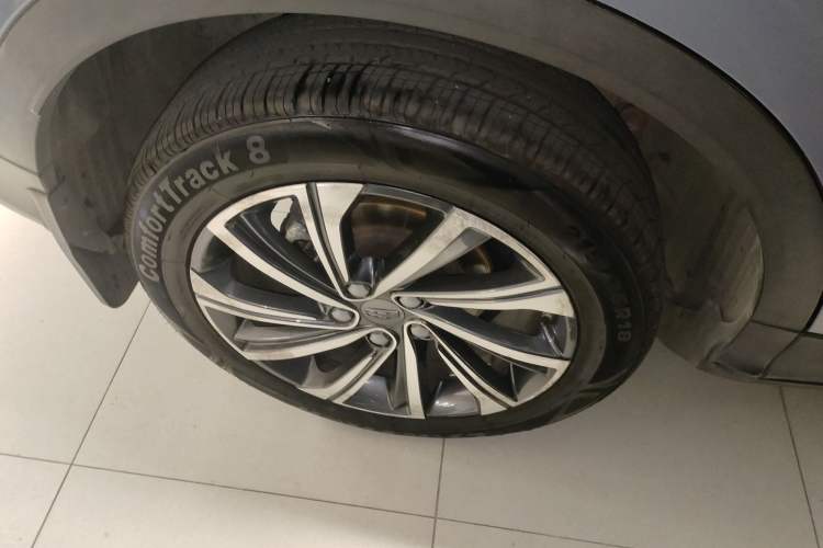 Used Geely Auto Coolray 2019 260T DCT Explorer China V Standard