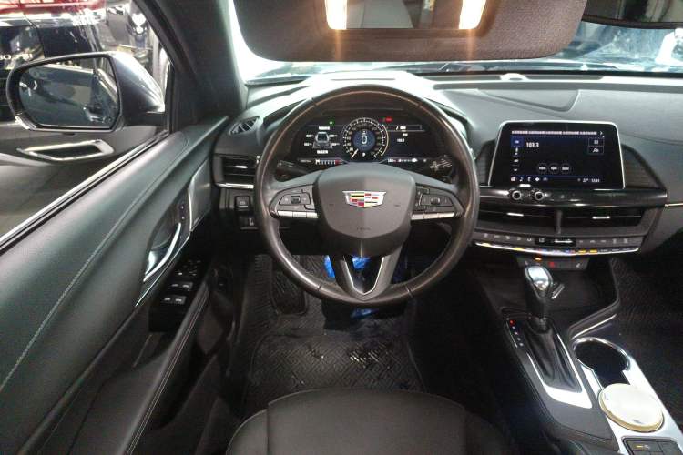 Used Cadillac CT4 2021 28T Luxury Version
