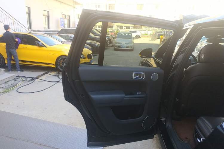 Used Li Auto L9 2022 Max model
