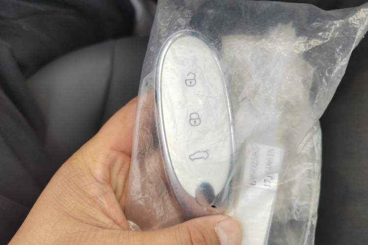 Used Dongfeng NAMMI 01 2024 New Edition 330 Plus Smart+
