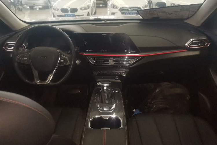 Used Oshan X5 2021 1.5T DCT Prestige Edition
