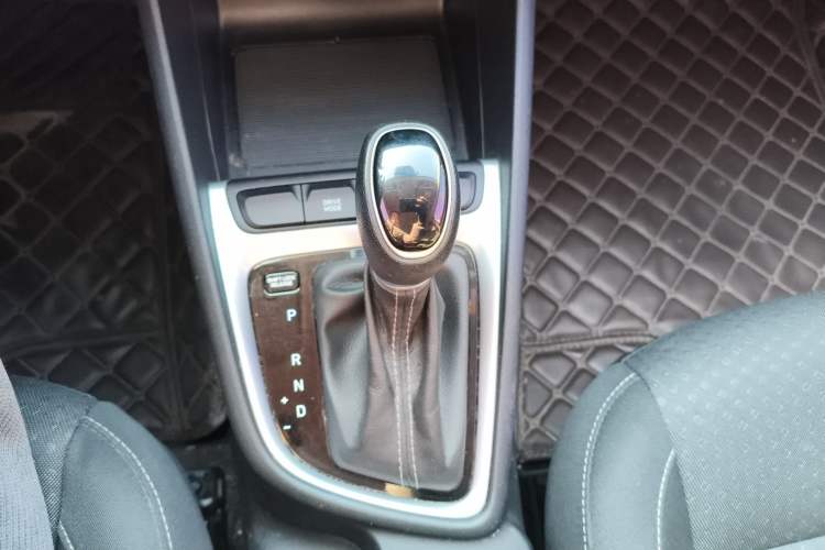 Used Hyundai Celesta 2018 1.6L Automatic GL Enjoyment Version China V Standard
