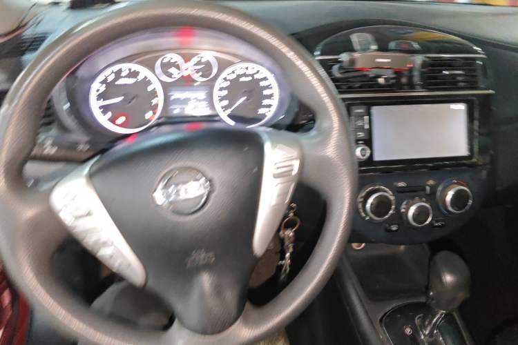 Used Nissan Tiida 2011 1.6L CVT Comfort Model