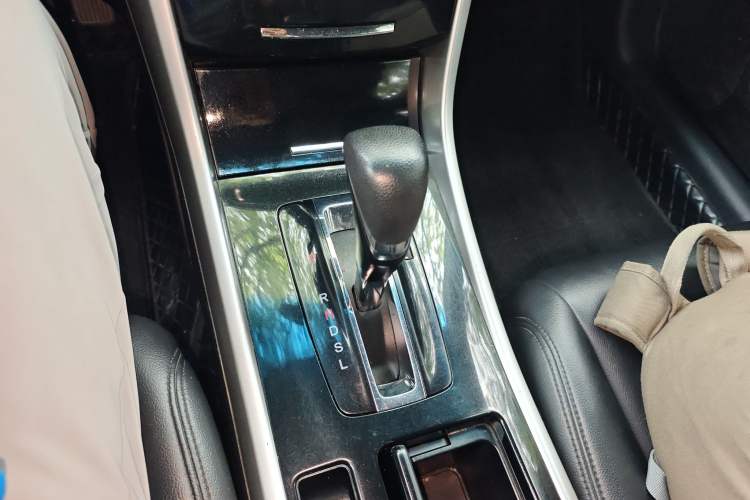 Used Honda Accord 2016 2.0L Comfort Edition
