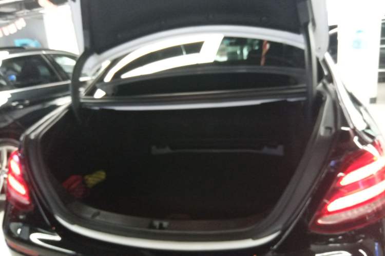 Used Mercedes-Benz E-Class 2019 Restyled E 300 L Sporty and Stylish Edition