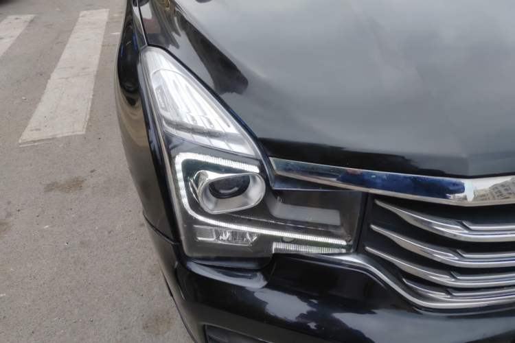 Used GAC Trumpchi GS7 2017 280T Two-Wheel Drive Luxury Model