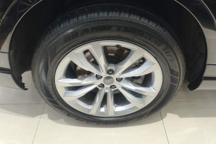 Used Audi Q7 2019 55 TFSI Technology Edition
