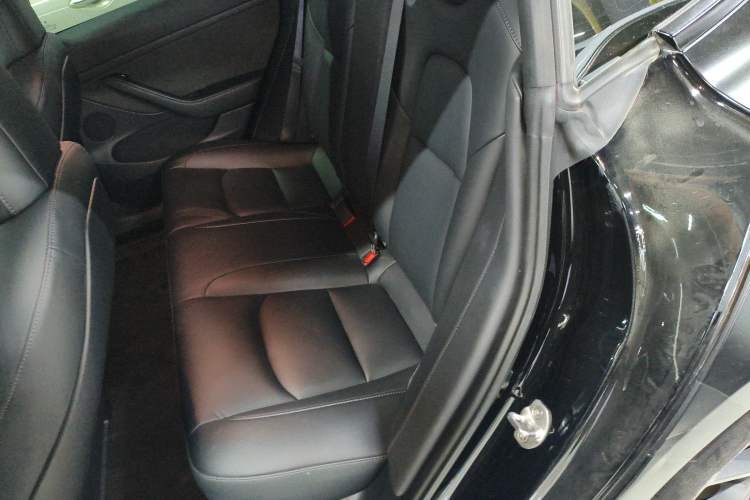 Used Tesla Model 3 2021 Revised Version II – Performance High-Performance All-Wheel-Drive Edition
