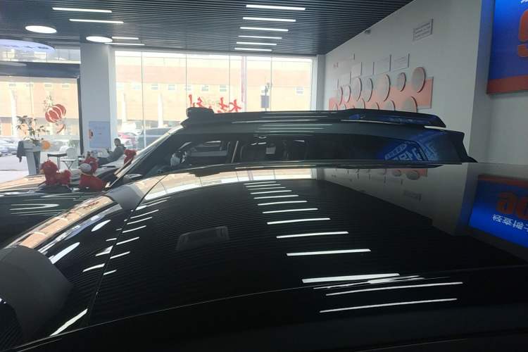 Used  Q07 2025 215 Flagship PLUS
