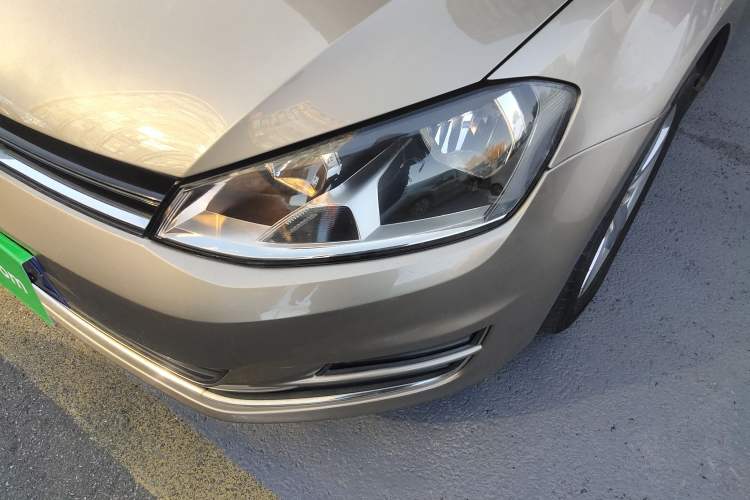 Used Volkswagen Golf 2015 1.6L Automatic Comfort Model
