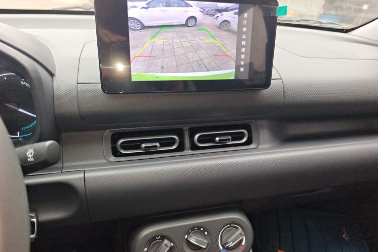 Used Wuling Hongguang New Energy 2025 Extended-Range Hybrid 50KM Comfort Version
