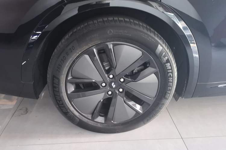 Used Li Auto L8 2024 Max
