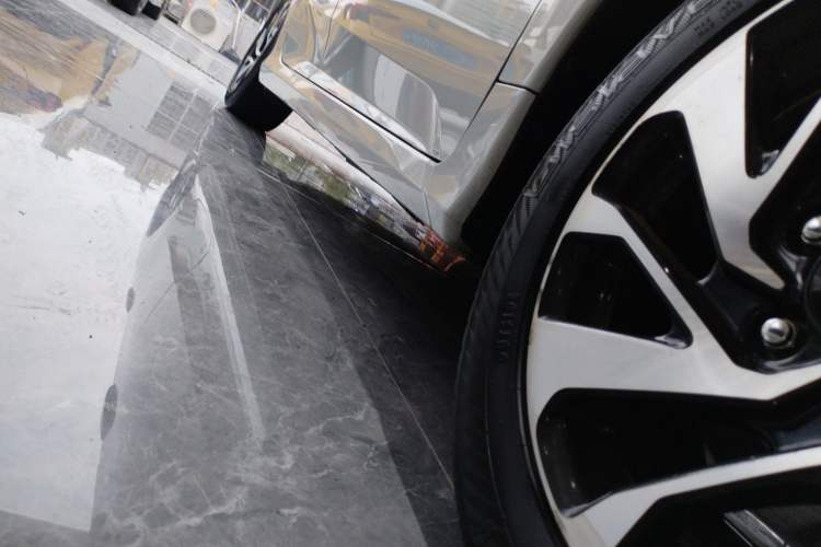 Used Honda Civic 2016 220TURBO CVT Luxury Edition
