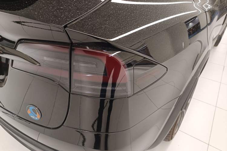 Used Tesla Model X 2023 Dual-Motor All-Wheel-Drive Version
