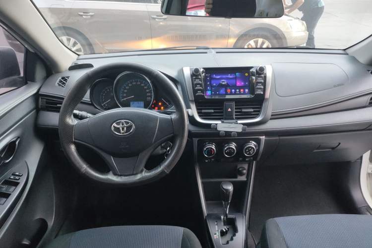 Used Toyota YARiS L 2019 1.5E CVT Dynamic Edition China VI compliant
