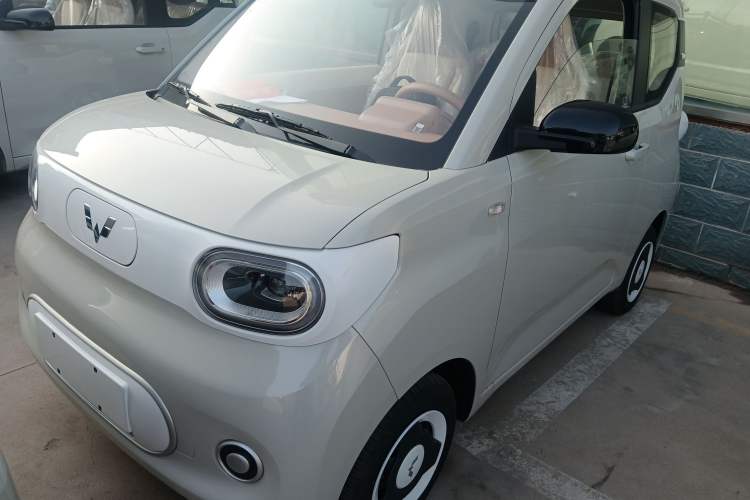 Used Wuling Hongguang MINIEV 2024 3rd Generation 215km Youth Edition