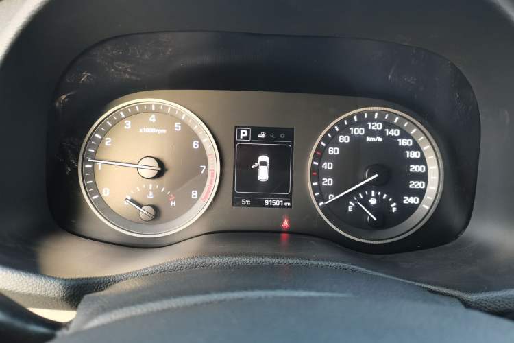 Used Hyundai Tucson 2015 1.6T Dual-Clutch Two-Wheel-Drive Smart Model