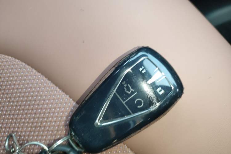 Used Changan UNI-Z 2025 1.5T Luxury Version