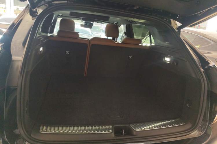 Used Buick Envision 2020 Encore S 652T Two-Wheel Drive Luxury Model
