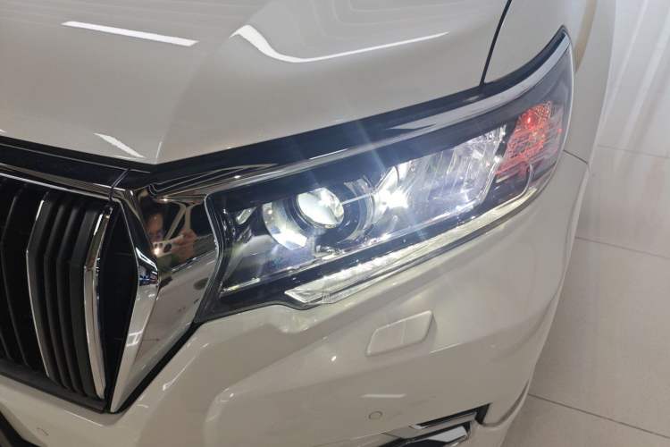 Used Toyota Prado 2019 3.5L Automatic TX-L Deluxe Edition with Rear-Mounted Spare Tire
