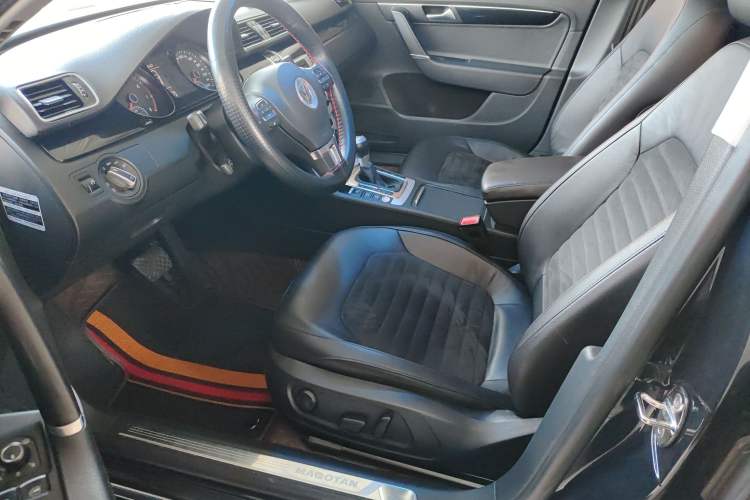 Used Volkswagen Magotan 2016 1.8TSI Luxury Comfort Model
