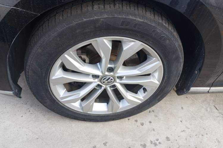 Used Volkswagen Magotan 2018 Facelift 330TSI DSG Luxury Model